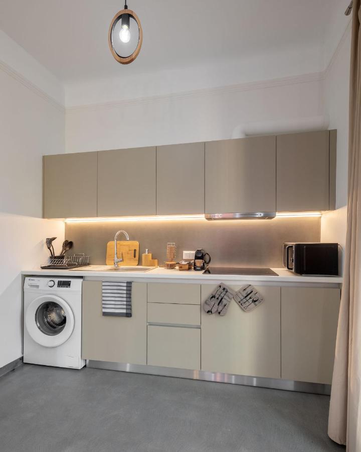 Christiana'S Lovely Apartment In Psyri, أثينا المظهر الخارجي الصورة